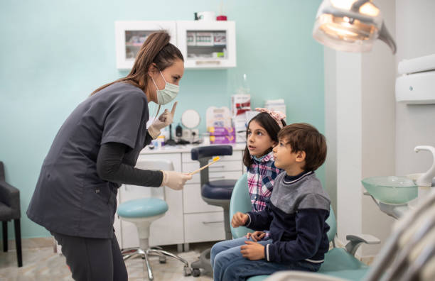 Best General Dentistry  in Mayflower Village, CA