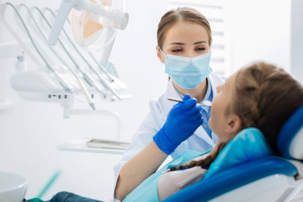 Professional  Holistic Dental Services in Mayflower Village, CA